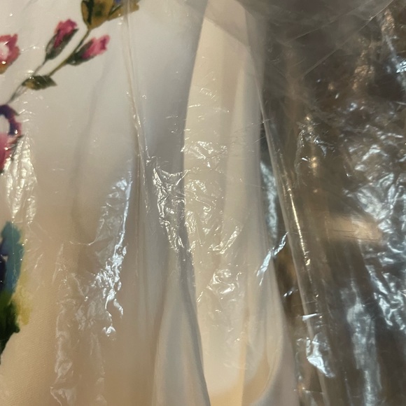 Dry cleaned perfect condition Calvin Klein dress with built in slip side zipper - Picture 6 of 7